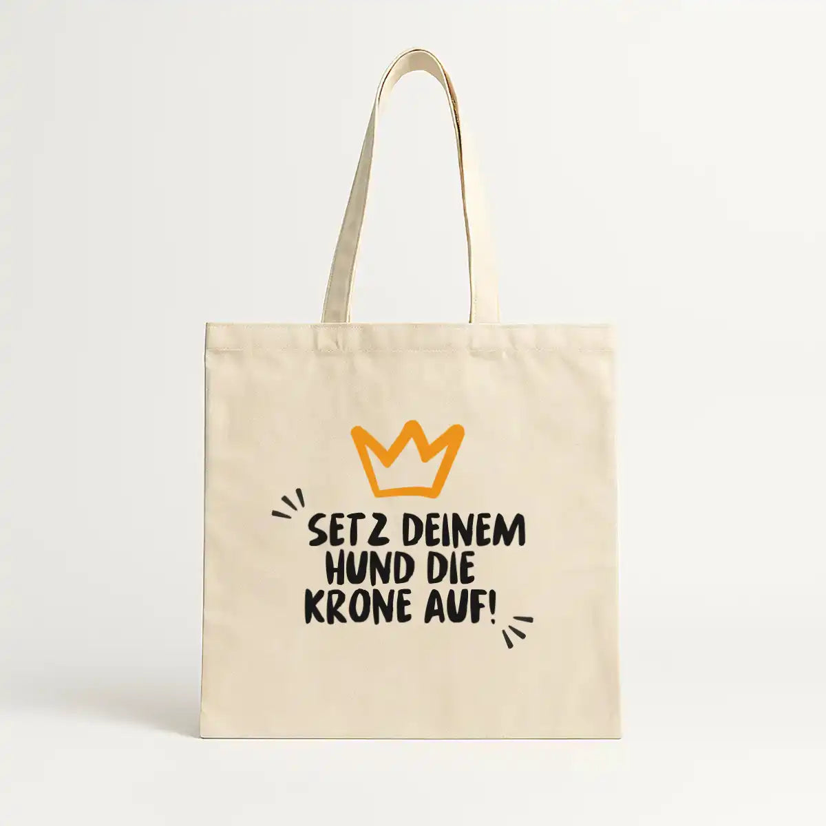 Baumwollbeutel von Rudelkönig mit Slogan Print zum Shoppen und für Ausflüge im Studio fotografiert.