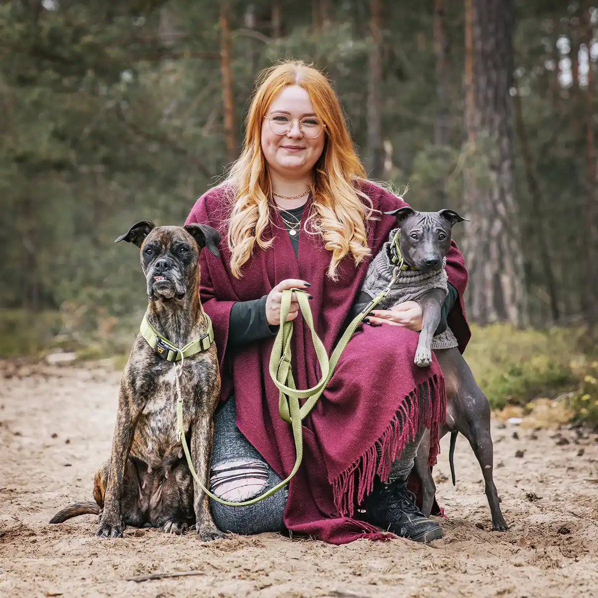 Einmal gekauft, immer genutzt. Egal ob Training, Spaziergang oder Action – diese Leine hält, was sie verspricht. Robust, angenehm in der Hand und bereit für alles, was kommt. Die letzte Leine, die du brauchst, versprochen!