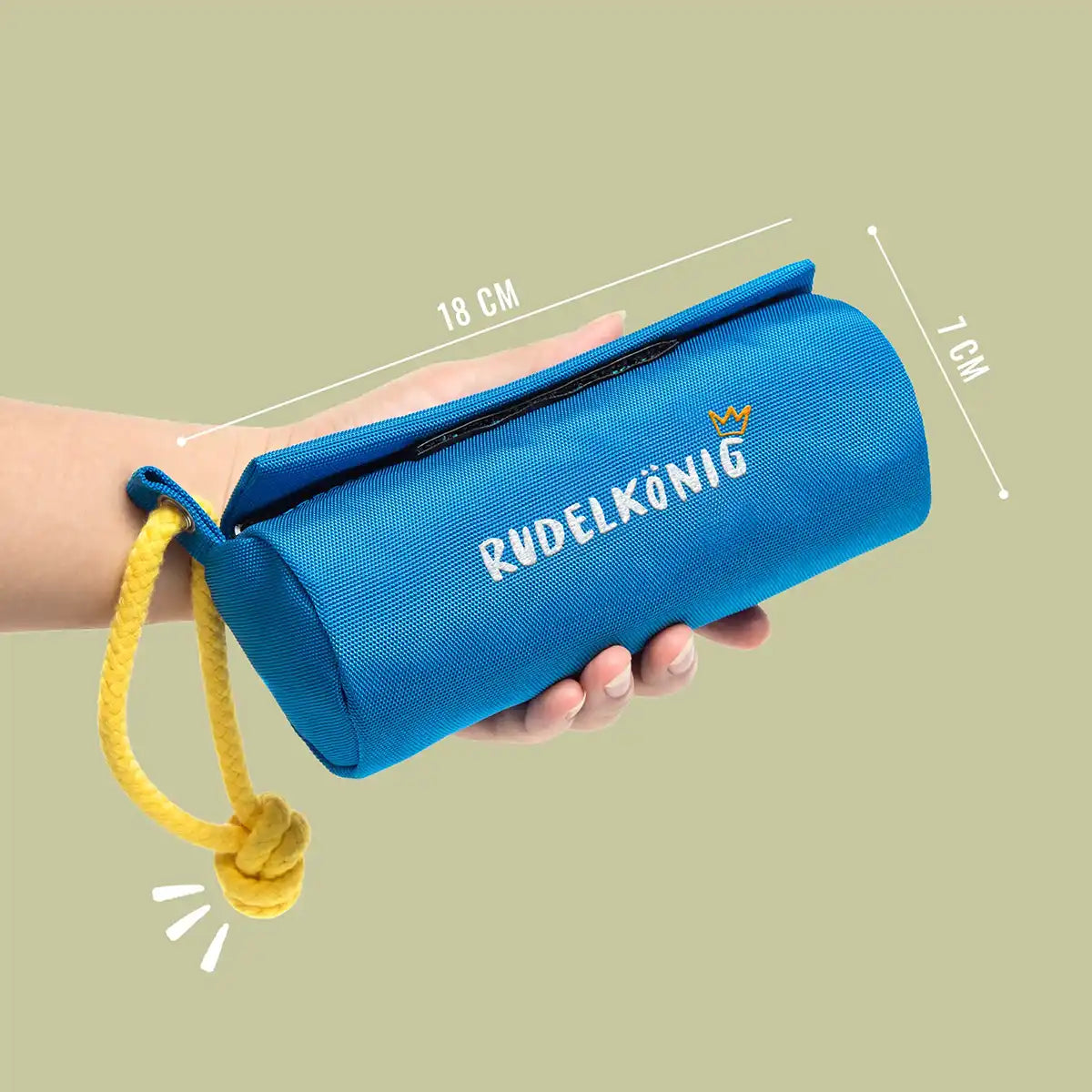 La forme légère et maniable permet des lancers larges et précis. Ton chien peut facilement prendre le dummy et tu as un contrôle total sur chaque entraînement de lancer.