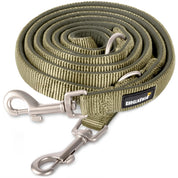 Rudelkönig Hundeleine Bella in khaki mehrfach längenverstellbar mit Neoprenfütterung für entspannte Gassi Runden.