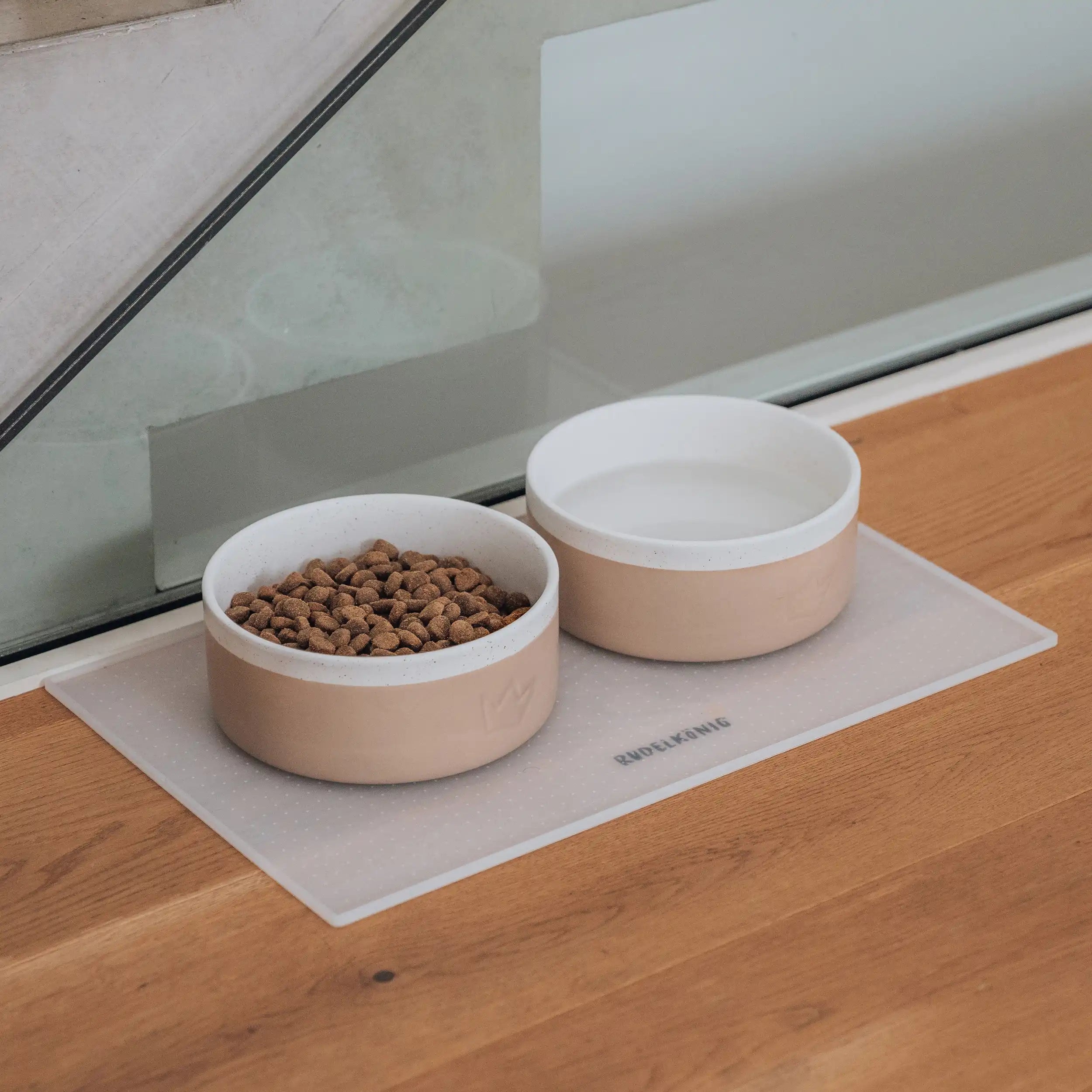 Anti Erbrechen Futternapf Katze 2er Set Katzennapf Erhht Aus Keramik  Mit  Silikonunterlage & Metallstnder 10cm | Anti-Erbrechen Futternapf Fr Katzen