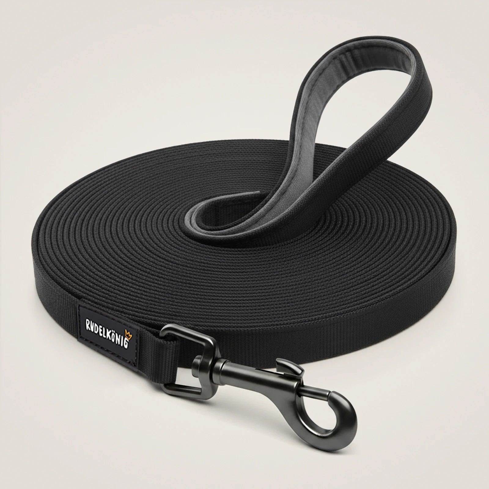 Rudelkönig Schleppleine in schwarz aus Nylon Stoff in 15m und 20m Länge für effizientes Hundetraining.