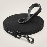 Rudelkönig Schleppleine in schwarz aus Nylon Stoff in 15m und 20m Länge für effizientes Hundetraining.